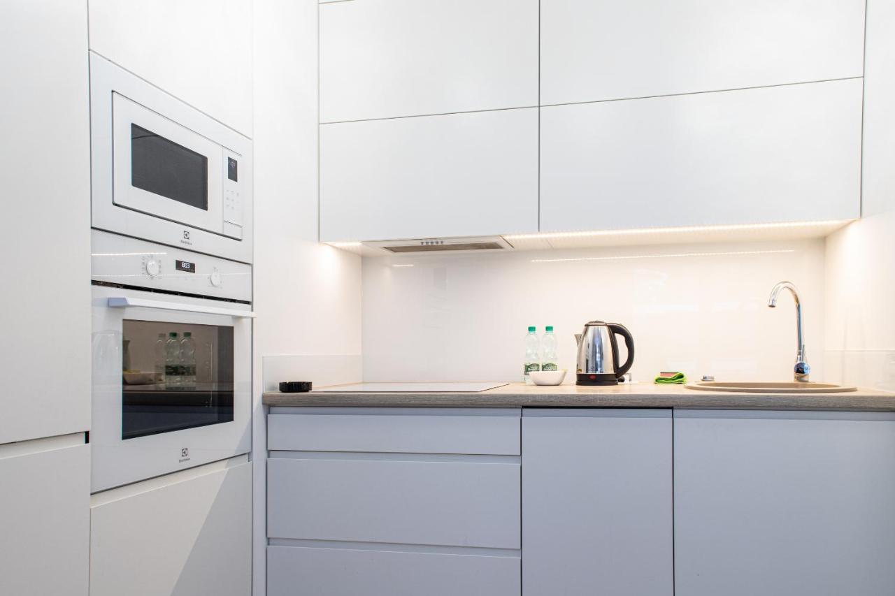 Wola Glamour Apartment วอร์ซอ ภายนอก รูปภาพ